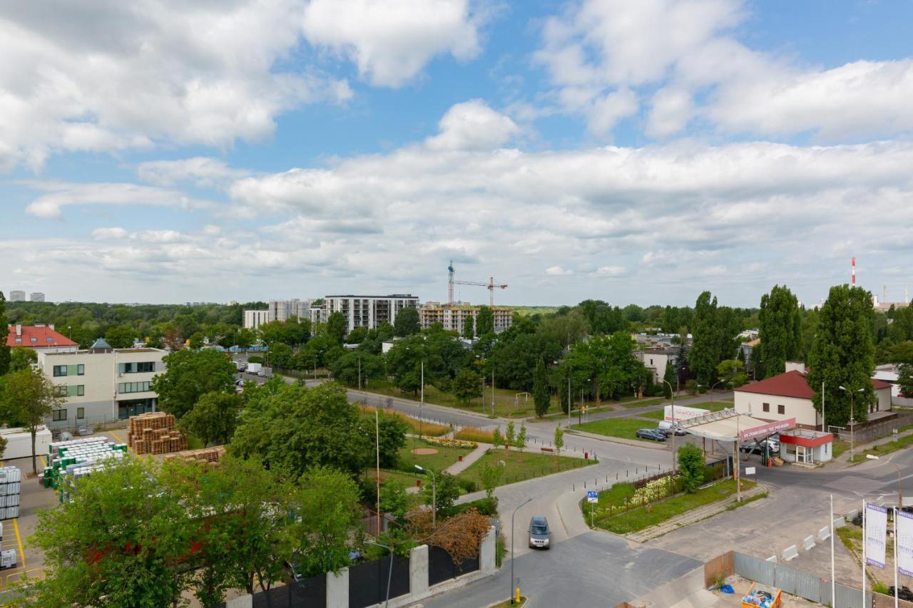 Kotsisa With Parking By Renters Warsaw